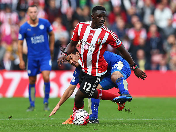 尤其當比分 尤其當比分