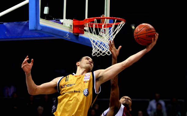 在体能对抗 在体能对抗